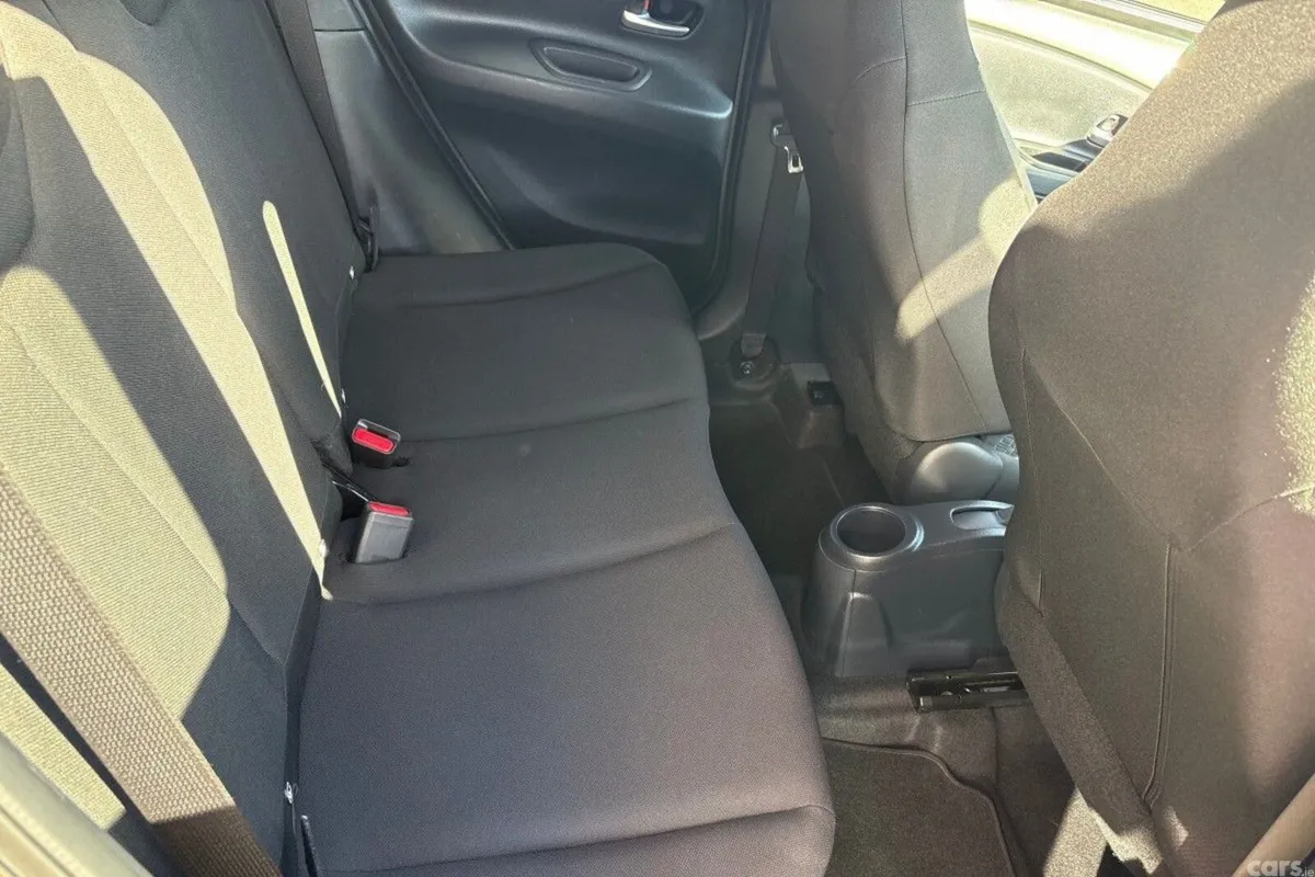 Toyota Aygo Hatchback, Petrol, 2022, Green