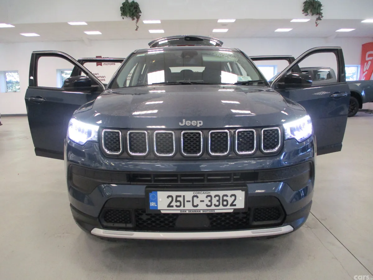 Jeep Compass SUV, Petrol, 2025, Blue