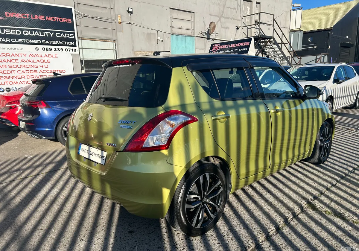 Suzuki Swift Hatchback, Petrol, 2015, Yellow