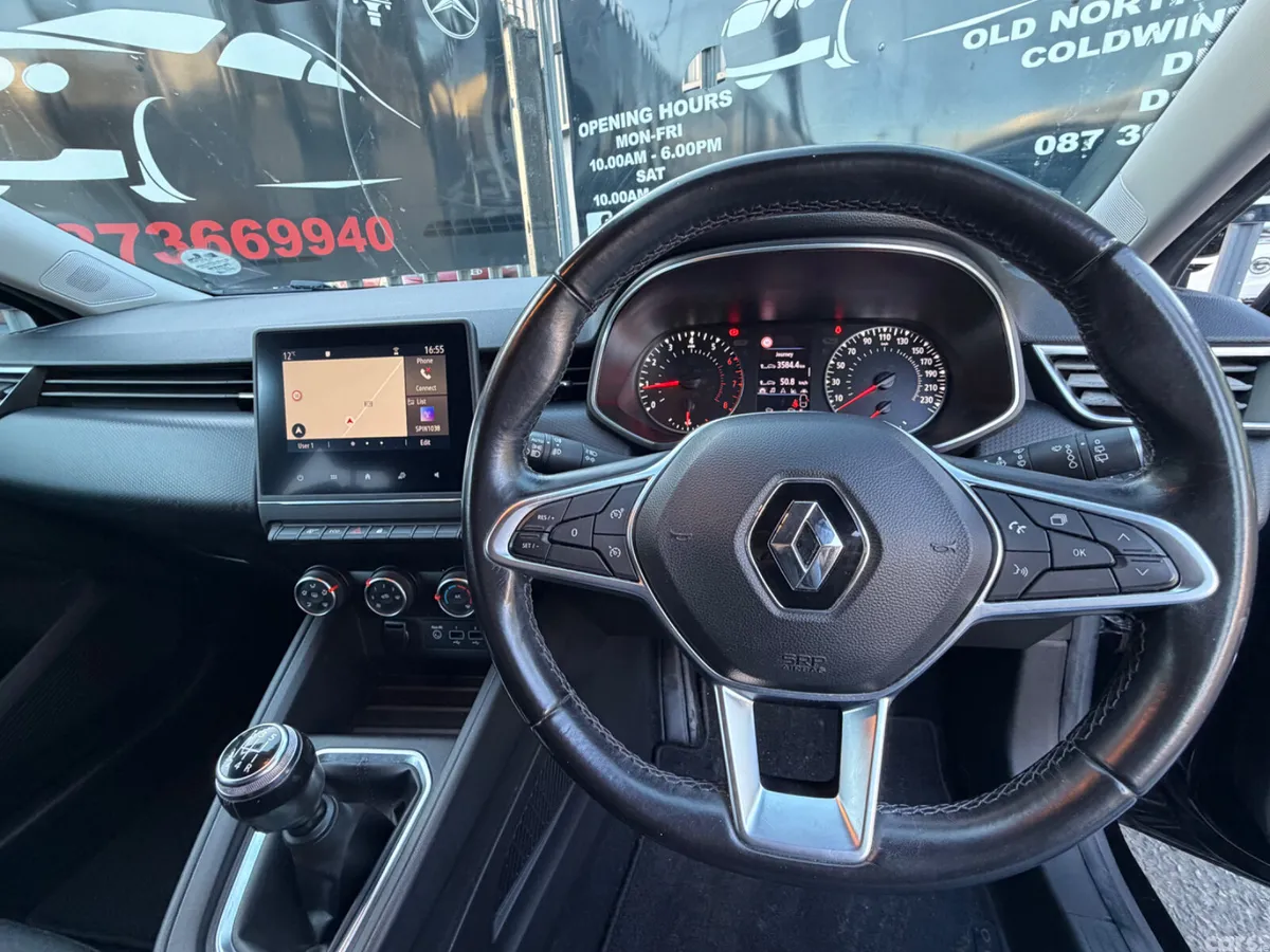 Renault Clio Hatchback, Petrol, 2021, Black