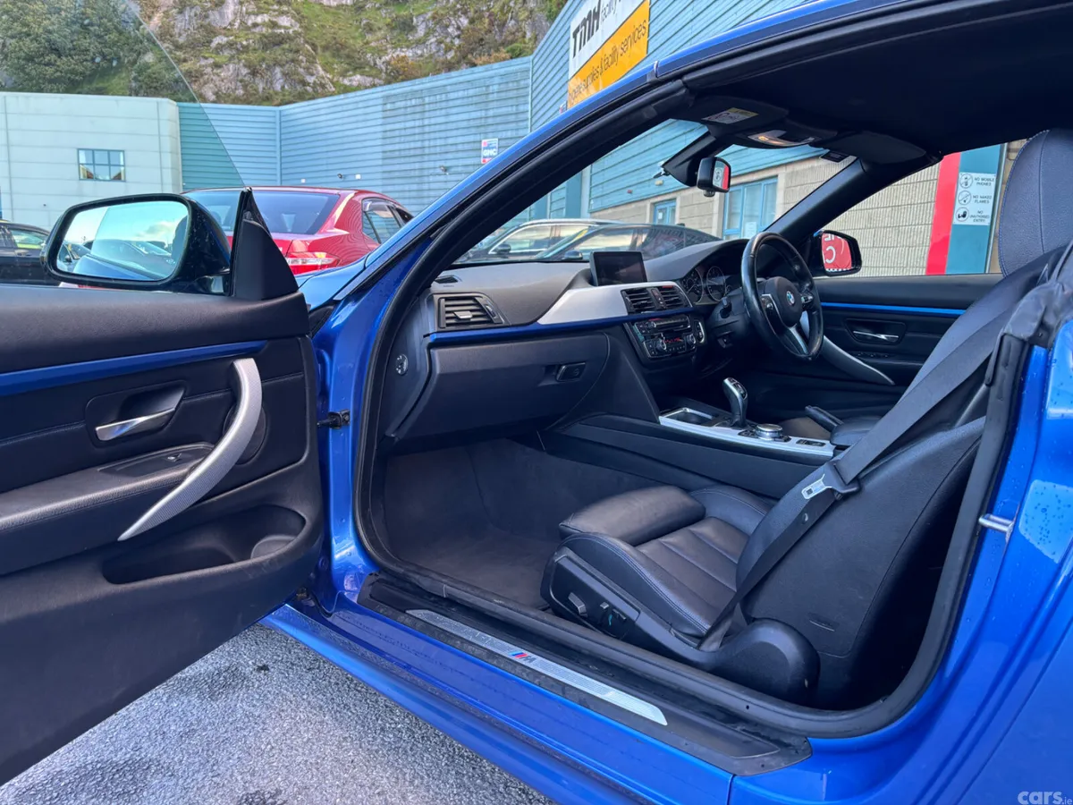 BMW 4-Series Convertible, Diesel, 2015, Blue
