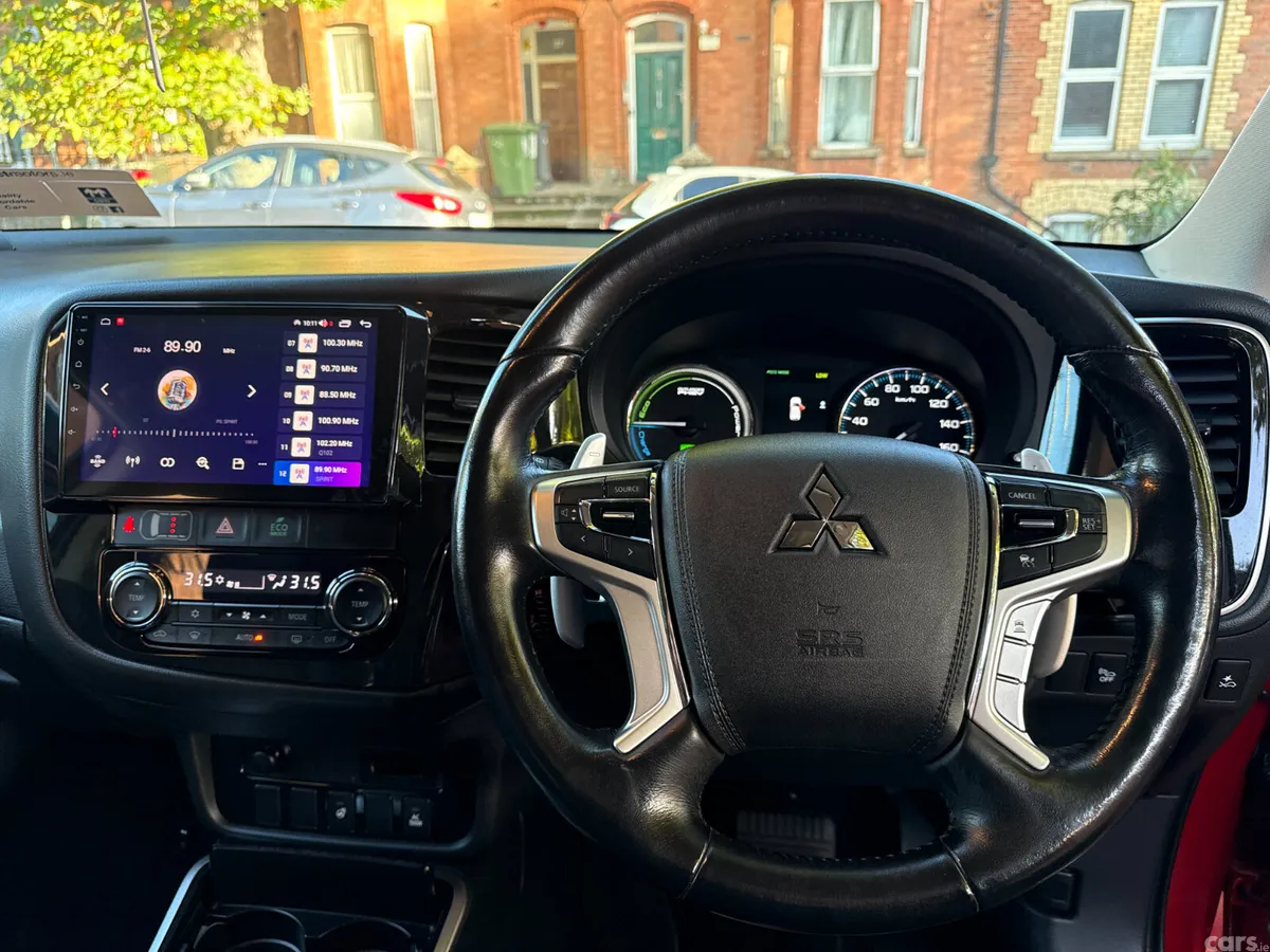 Mitsubishi Outlander SUV, Petrol Plug-in Hybrid, 2017, Red