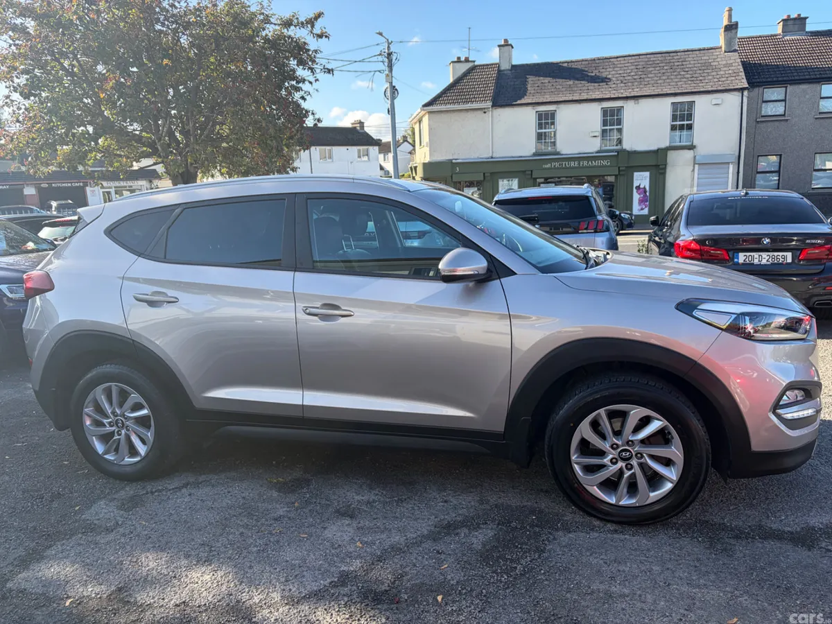 Hyundai Tucson SUV, Diesel, 2016, White
