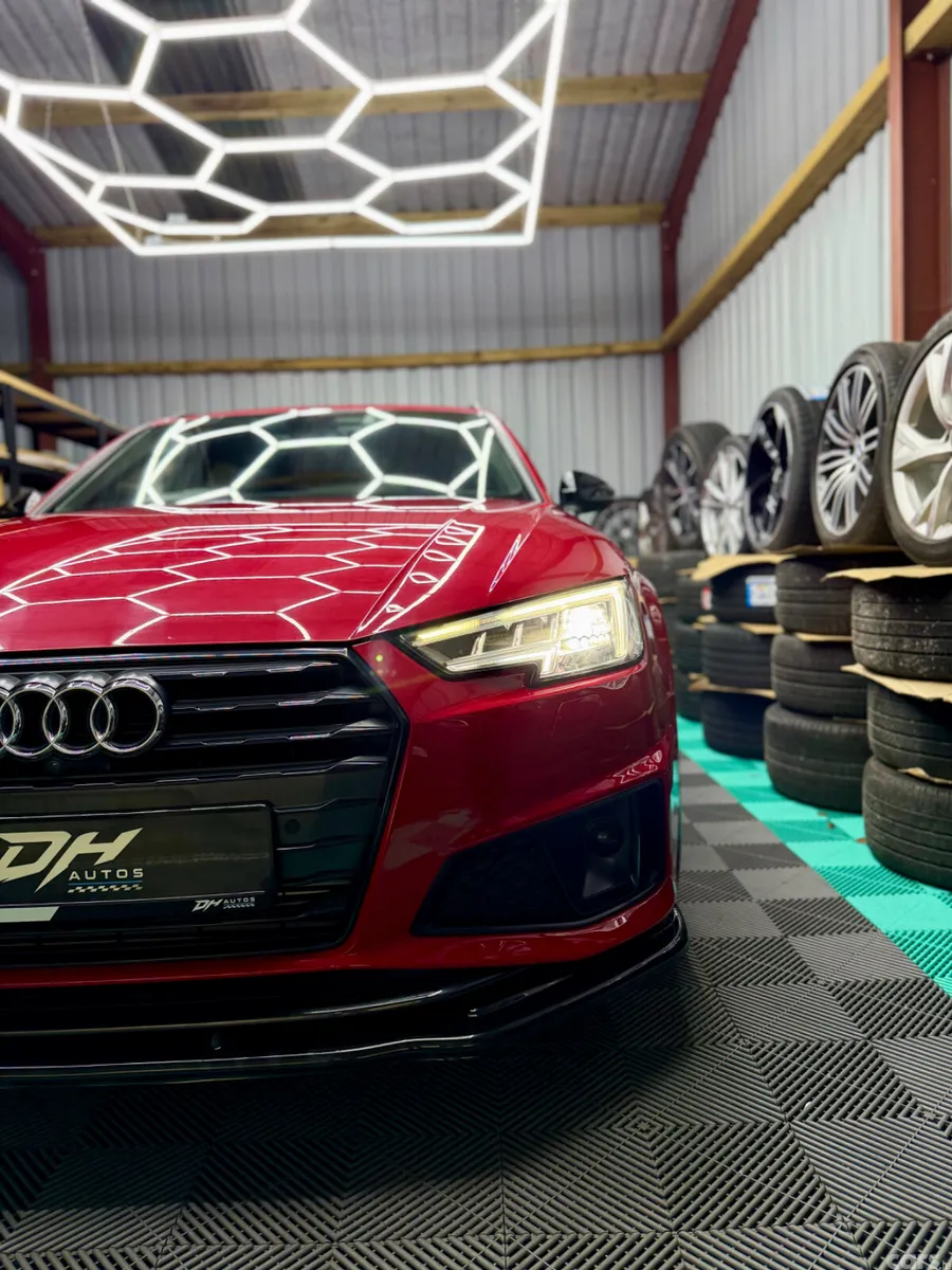 Audi A4 Estate, Petrol, 2019, Red