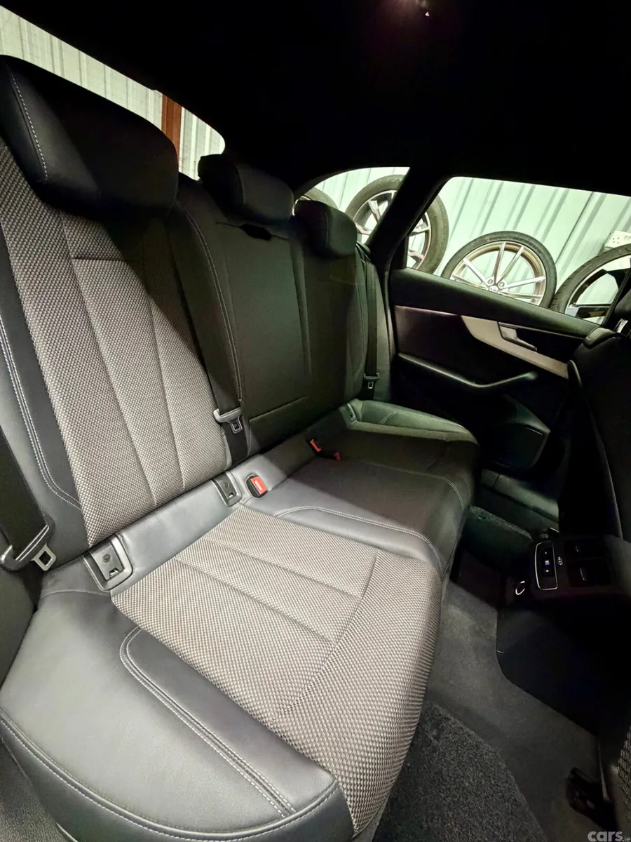 Audi A4 Estate, Petrol, 2019, Red