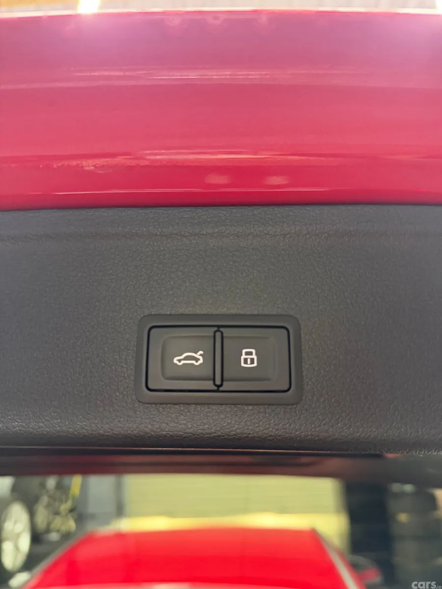 Audi A4 Estate, Petrol, 2019, Red