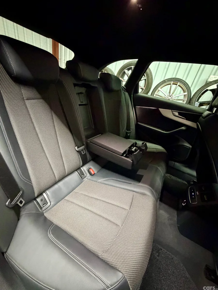 Audi A4 Estate, Petrol, 2019, Red