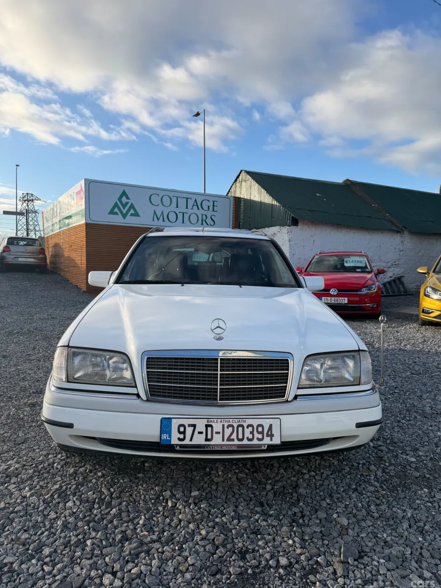 Mercedes-Benz C-Class Estate, Petrol, 1997, White