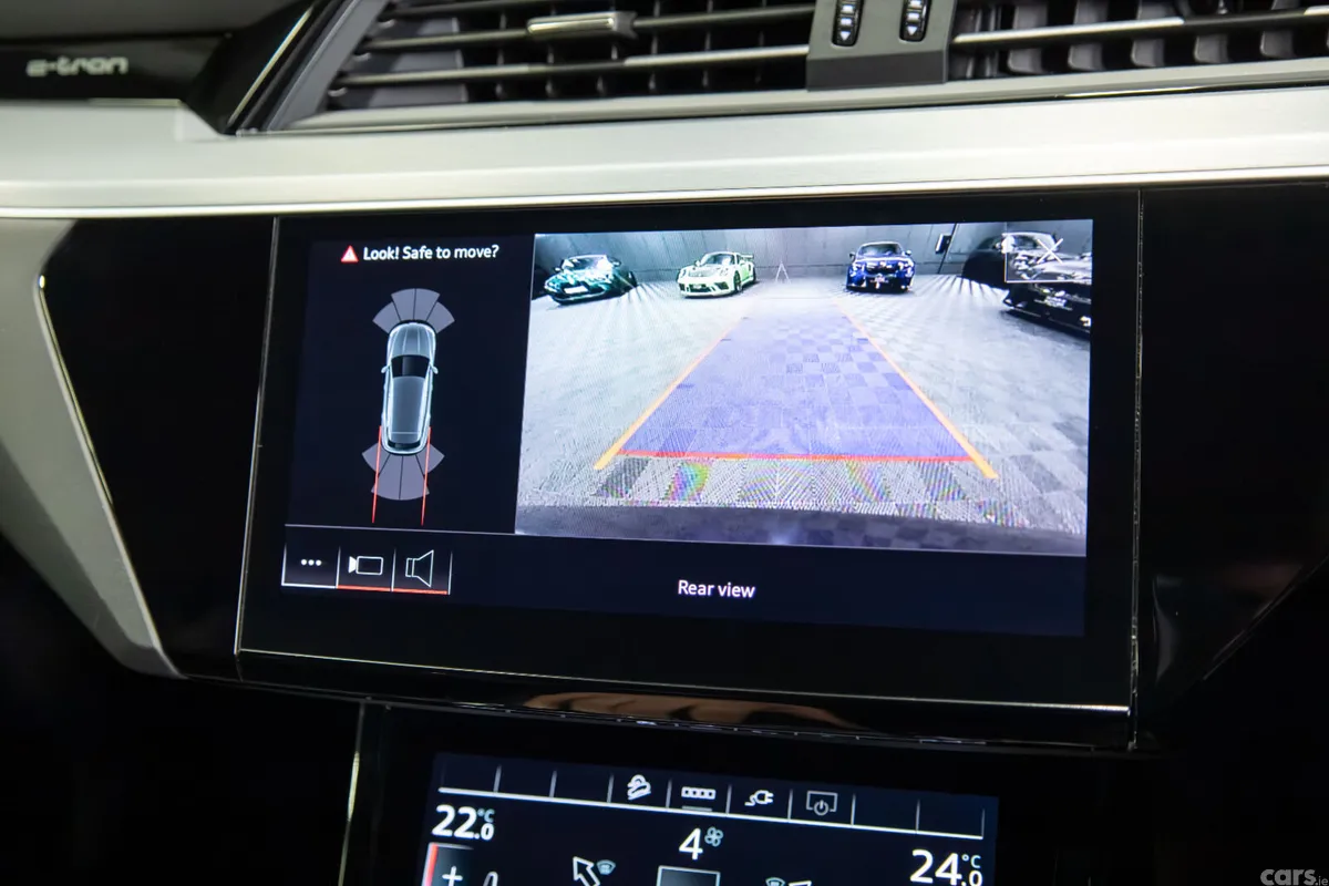 Audi Q8 e-tron SUV, Electric, 2022, Blue