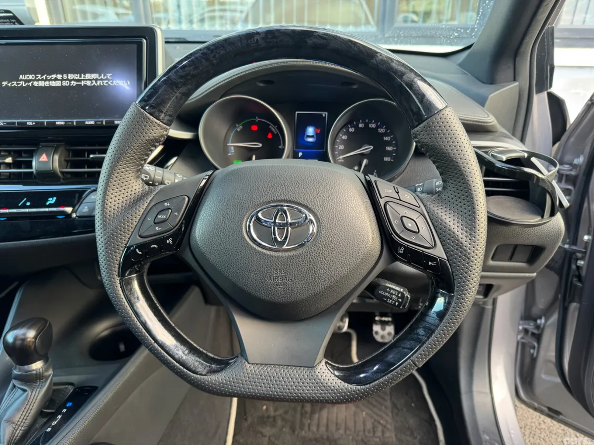 Toyota C-HR SUV, Petrol Hybrid, 2018, Silver
