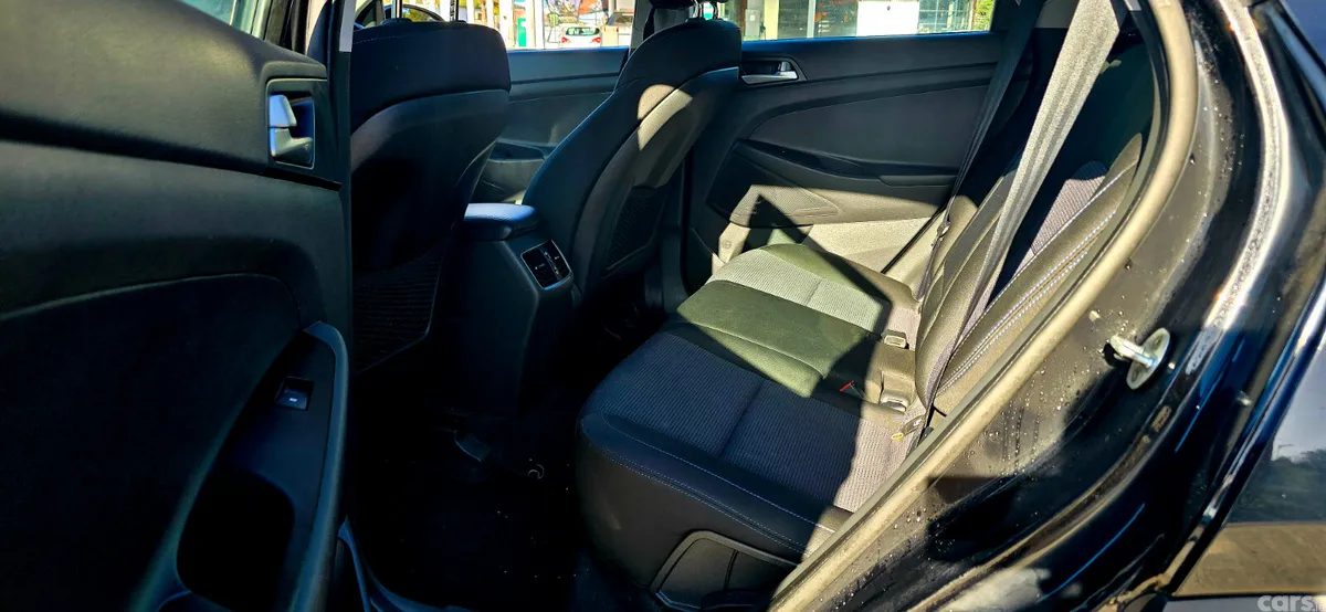 Hyundai Tucson SUV, Diesel, 2016, Black