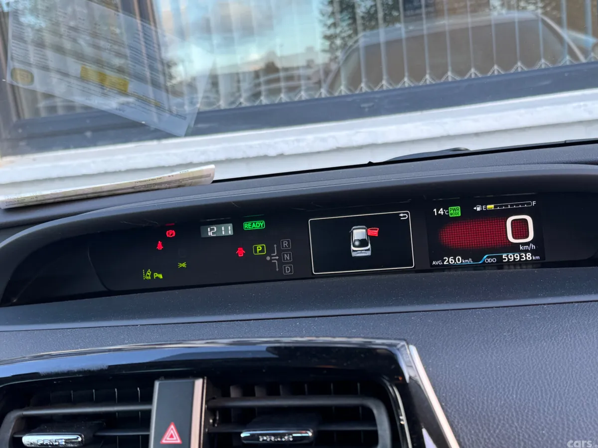 Toyota Prius Hatchback, Petrol Hybrid, 2021, White