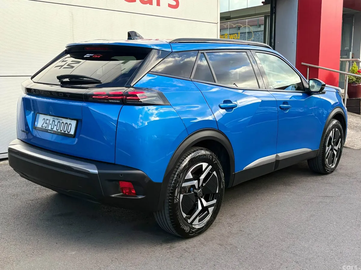 Peugeot 2008 SUV, Electric, 2025, Blue