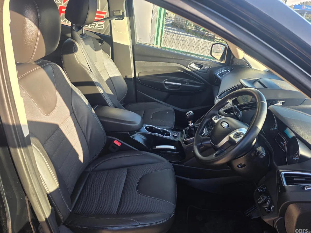 Ford Kuga SUV, Diesel, 2016, Black