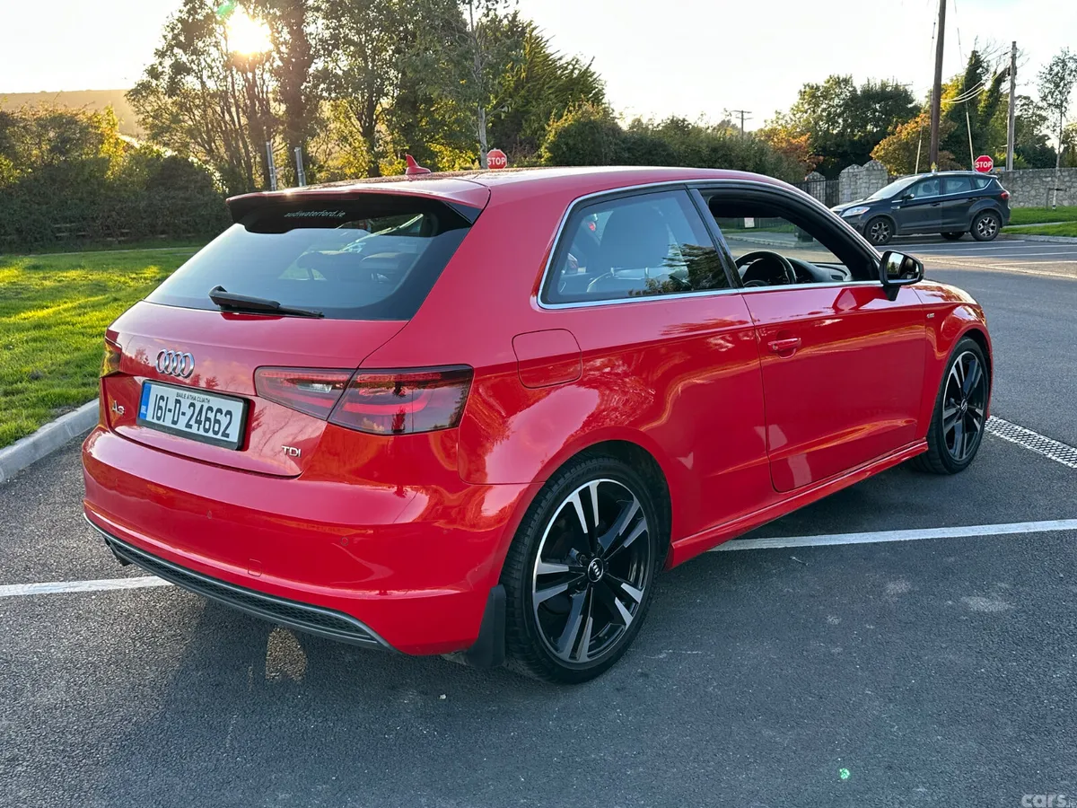 Audi A3 Hatchback, Diesel, 2016, Red
