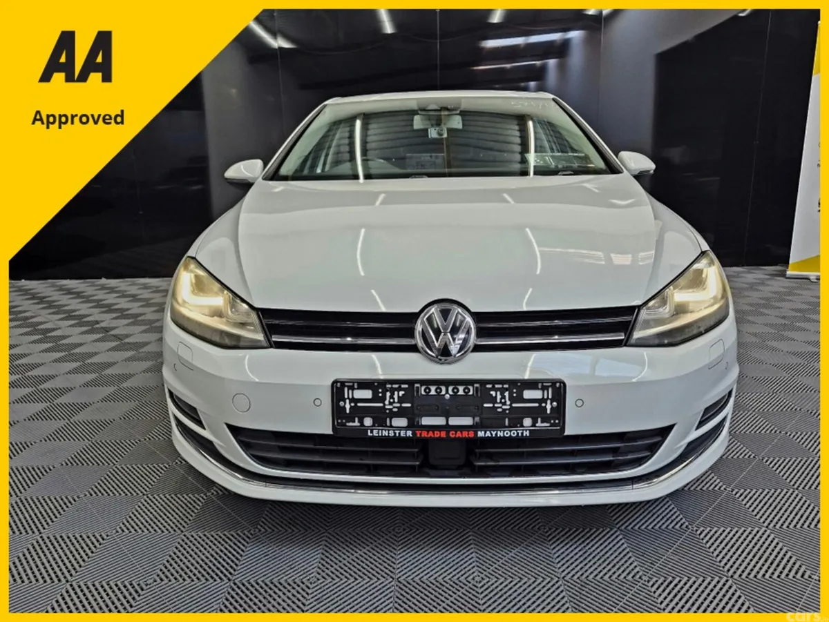 Volkswagen Golf Hatchback, Petrol, 2013, White