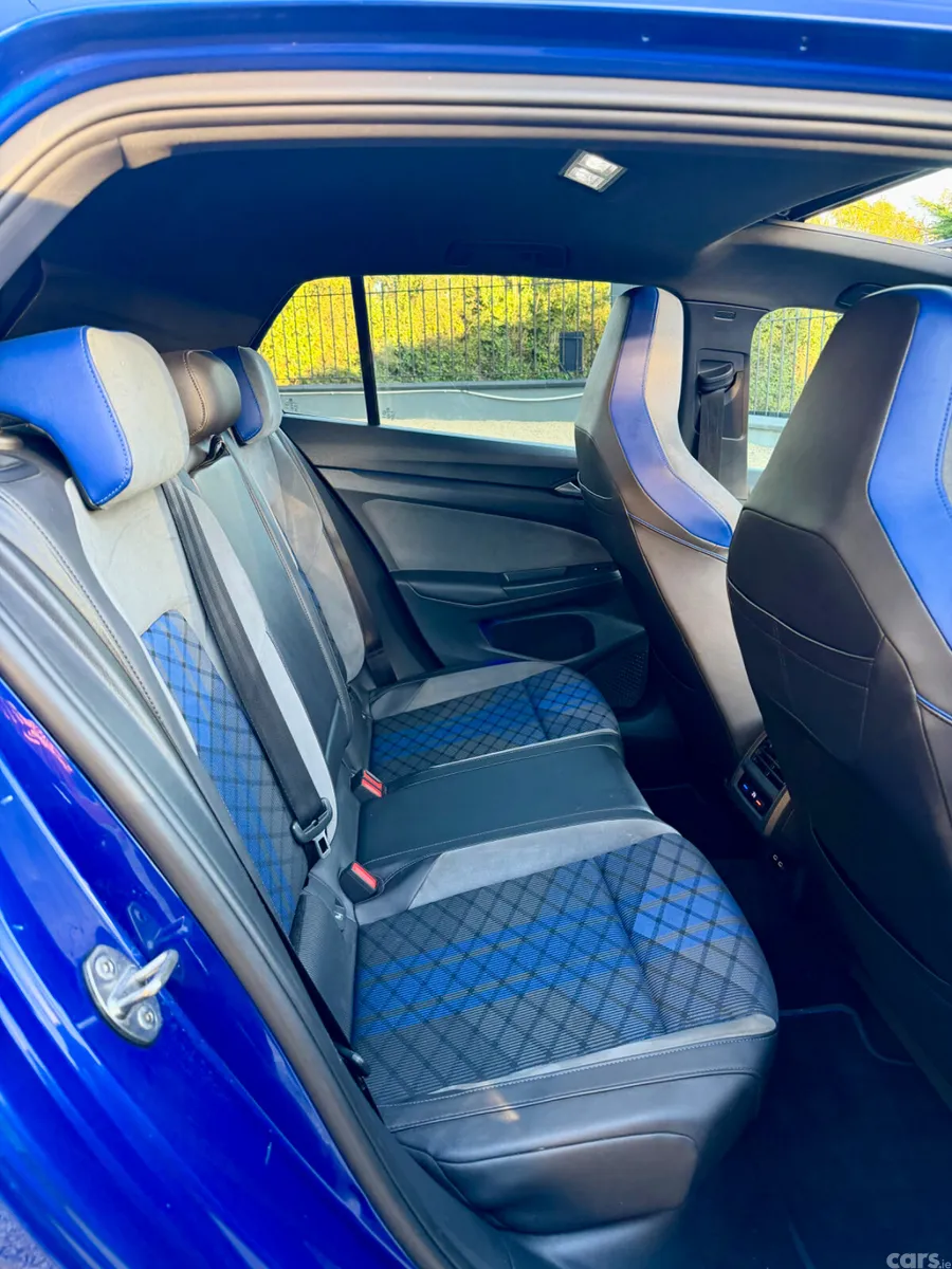 Volkswagen Golf Hatchback, Petrol, 2021, Blue
