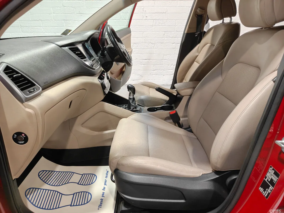 Hyundai Tucson SUV, Diesel, 2018, Red