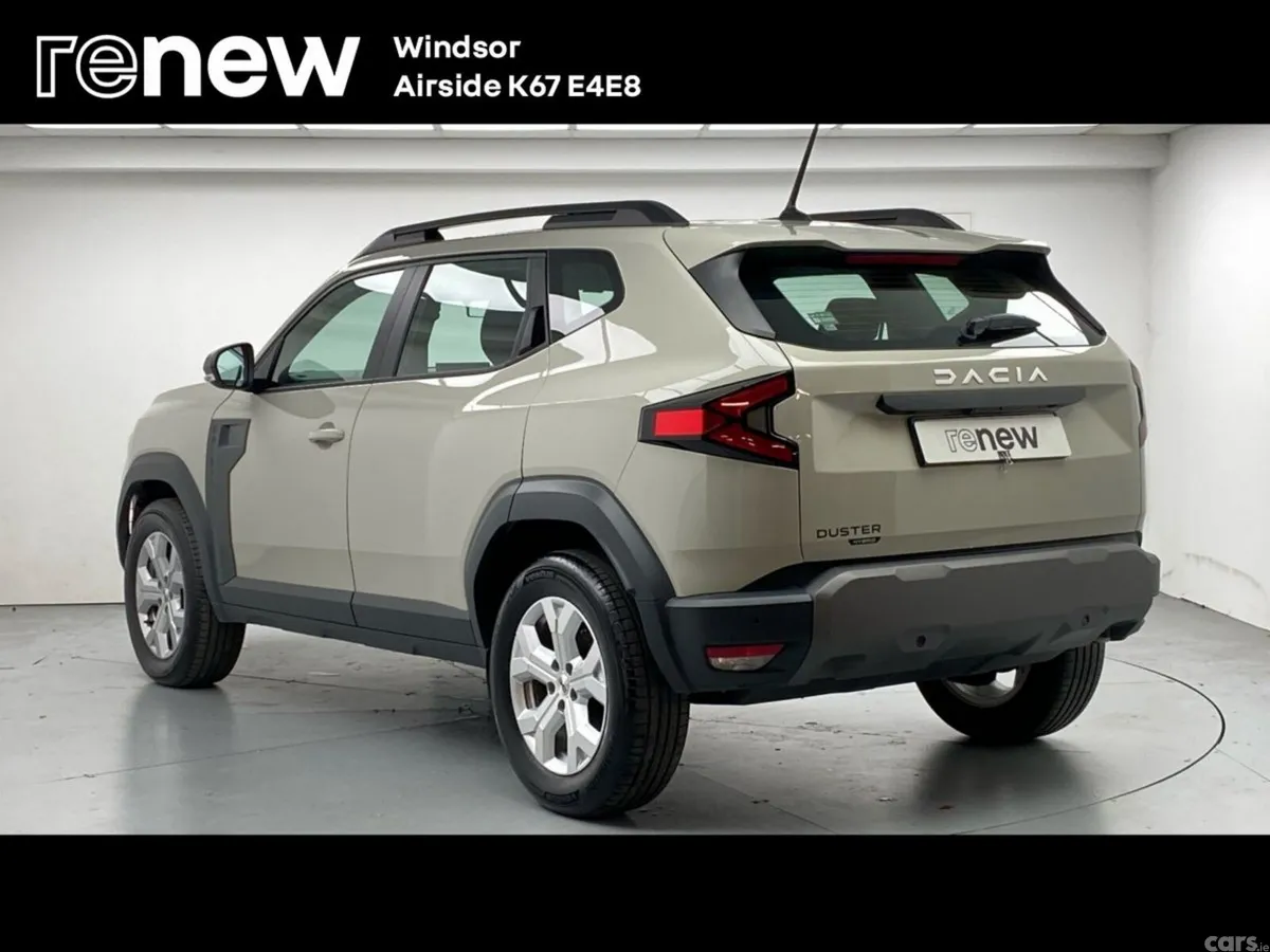 Dacia Duster SUV, Petrol Hybrid, 2026, Brown