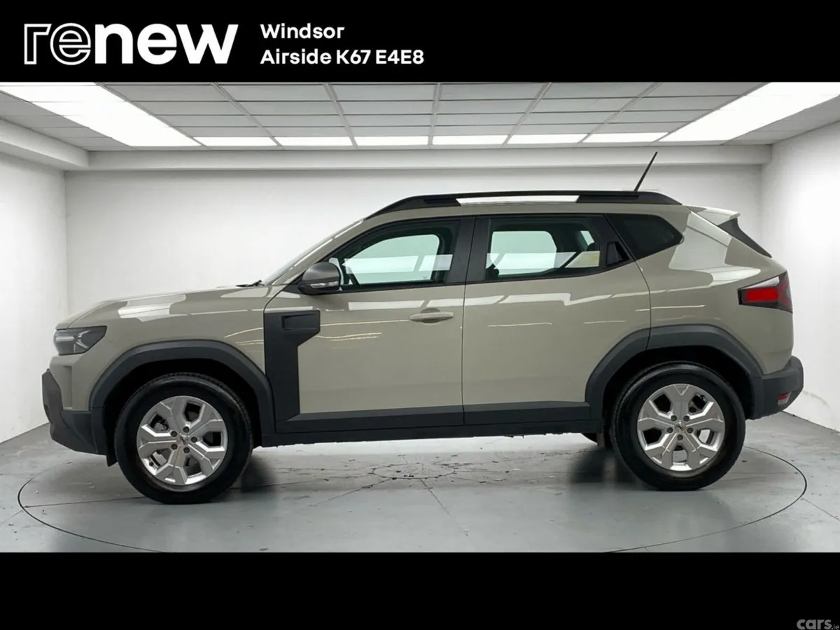 Dacia Duster SUV, Petrol Hybrid, 2026, Brown