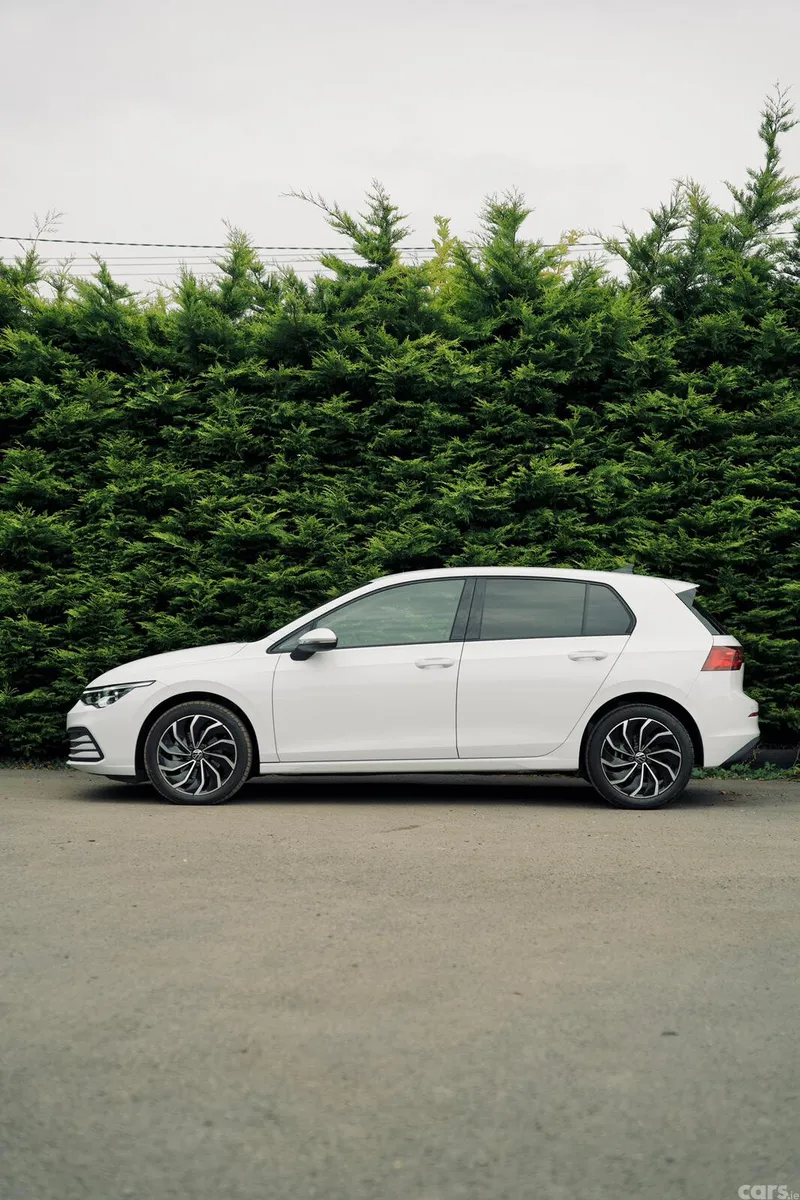 Volkswagen Golf Hatchback, Diesel, 2023, Black