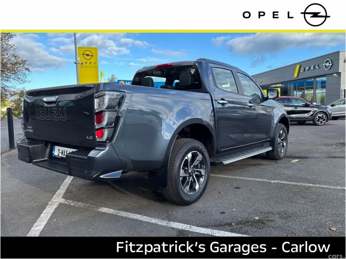 Isuzu D-Max Pick Up, Diesel, 2027, Grey