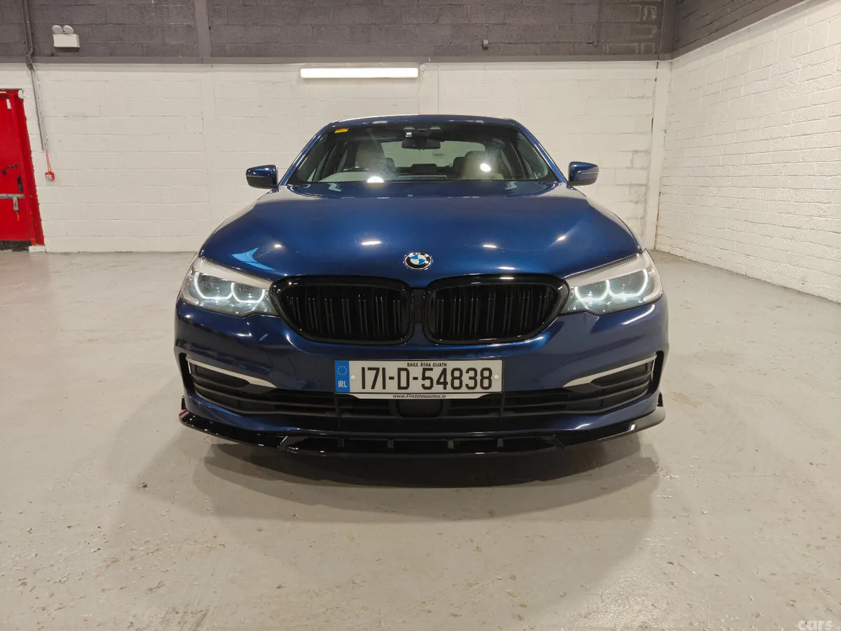 BMW 5-Series Saloon, Petrol Plug-in Hybrid, 2017, Blue