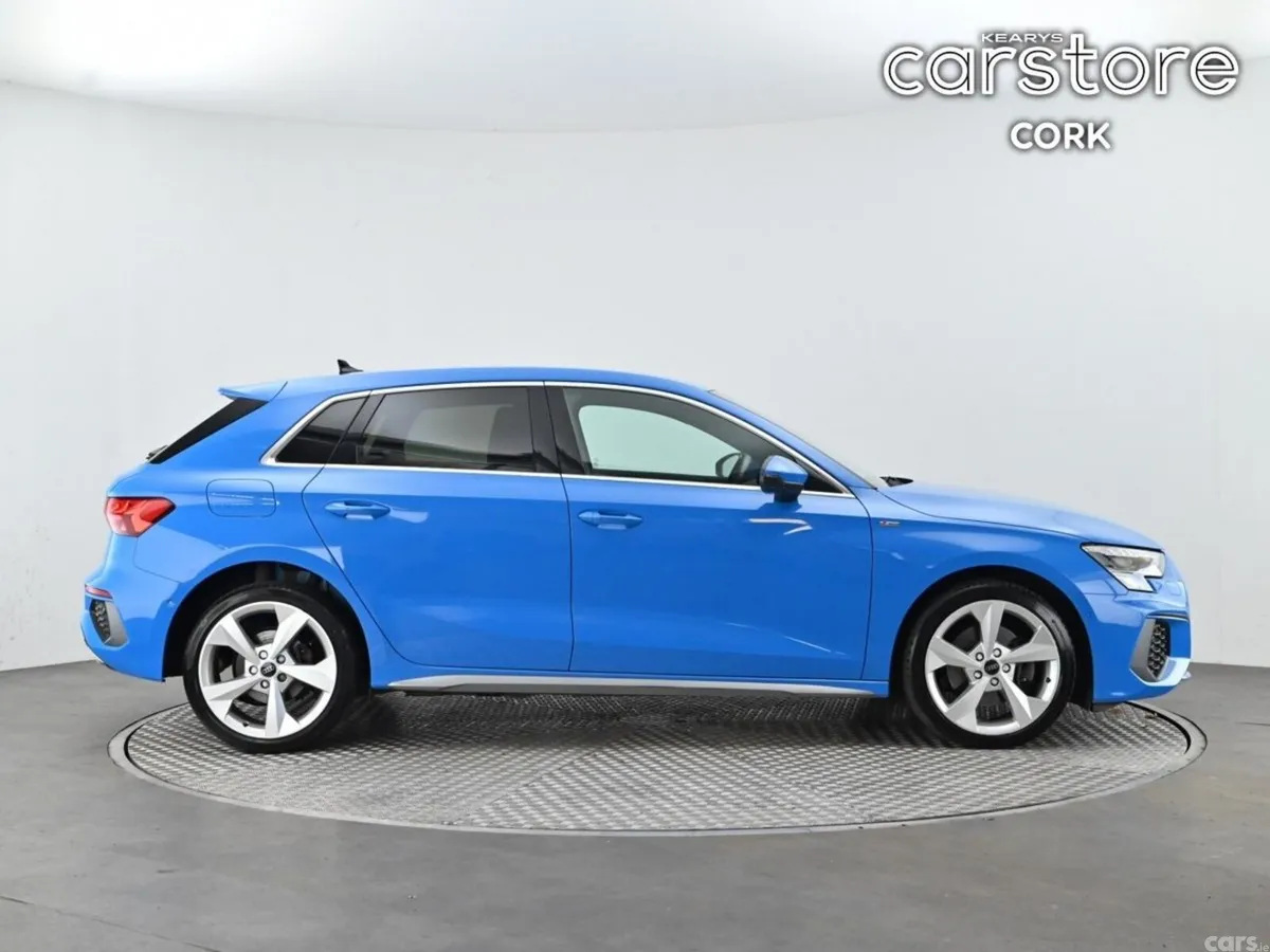 Audi A3 Hatchback, Petrol Hybrid, 2023, Blue