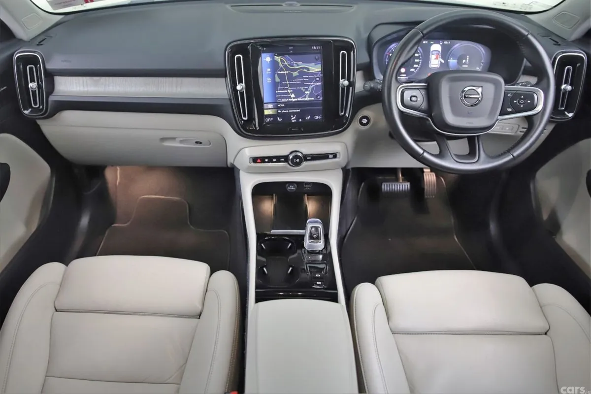 Volvo XC40 Estate, Petrol Plug-in Hybrid, 2020, Grey