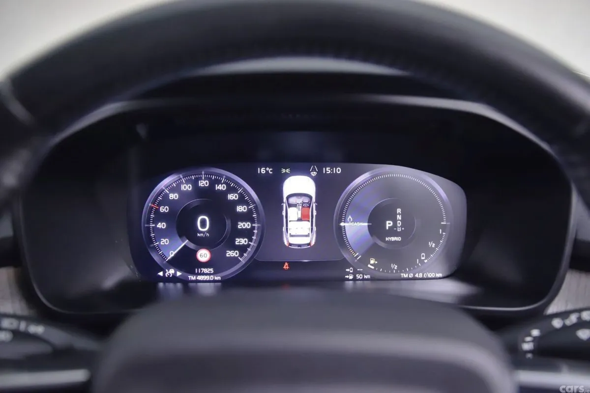 Volvo XC40 Estate, Petrol Plug-in Hybrid, 2020, Grey