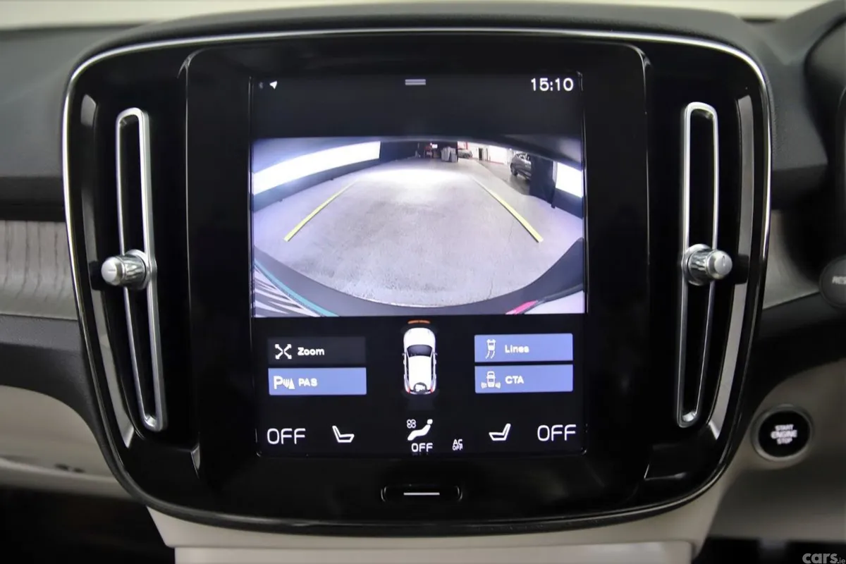 Volvo XC40 Estate, Petrol Plug-in Hybrid, 2020, Grey