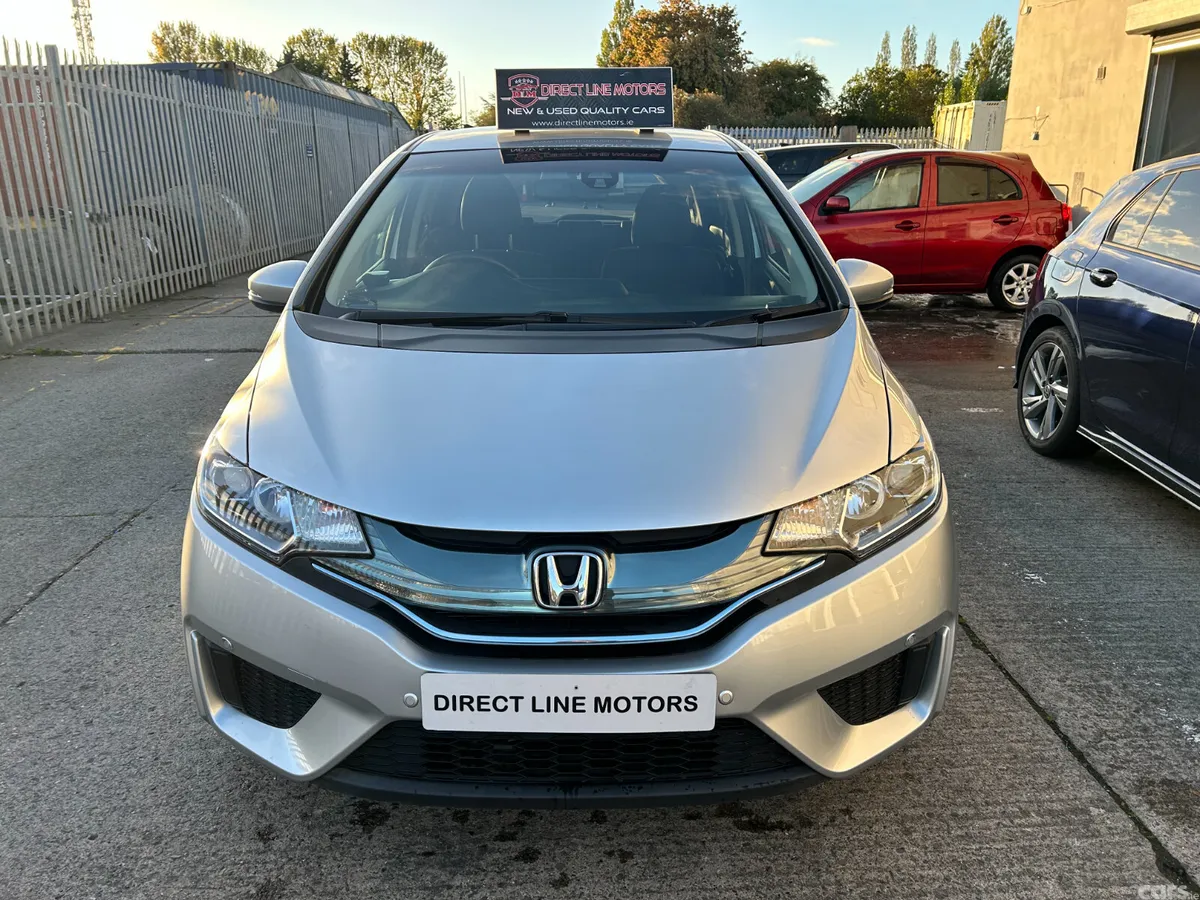 Honda Fit Hatchback, Petrol Hybrid, 2013, Silver