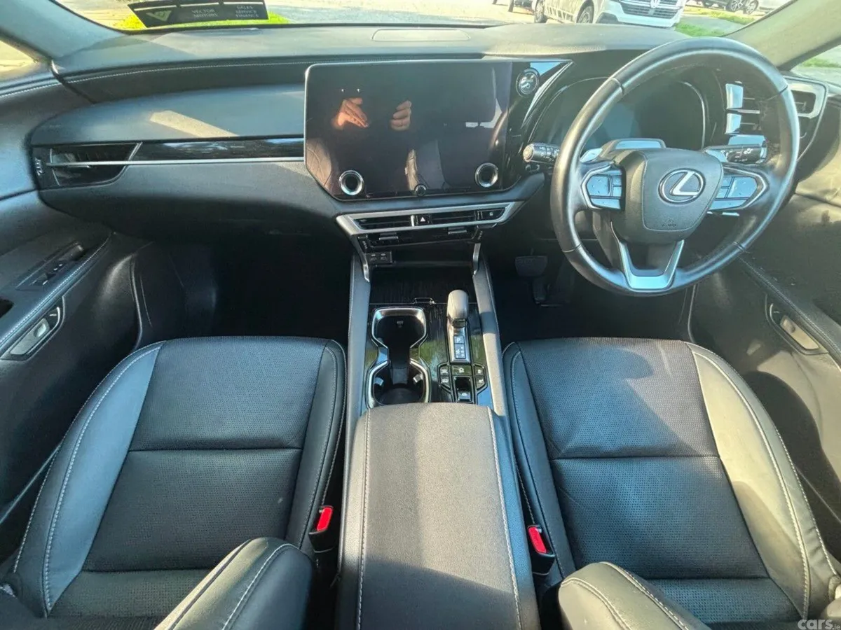 Lexus RX450H+ SUV, Petrol Plug-in Hybrid, 2023, Black
