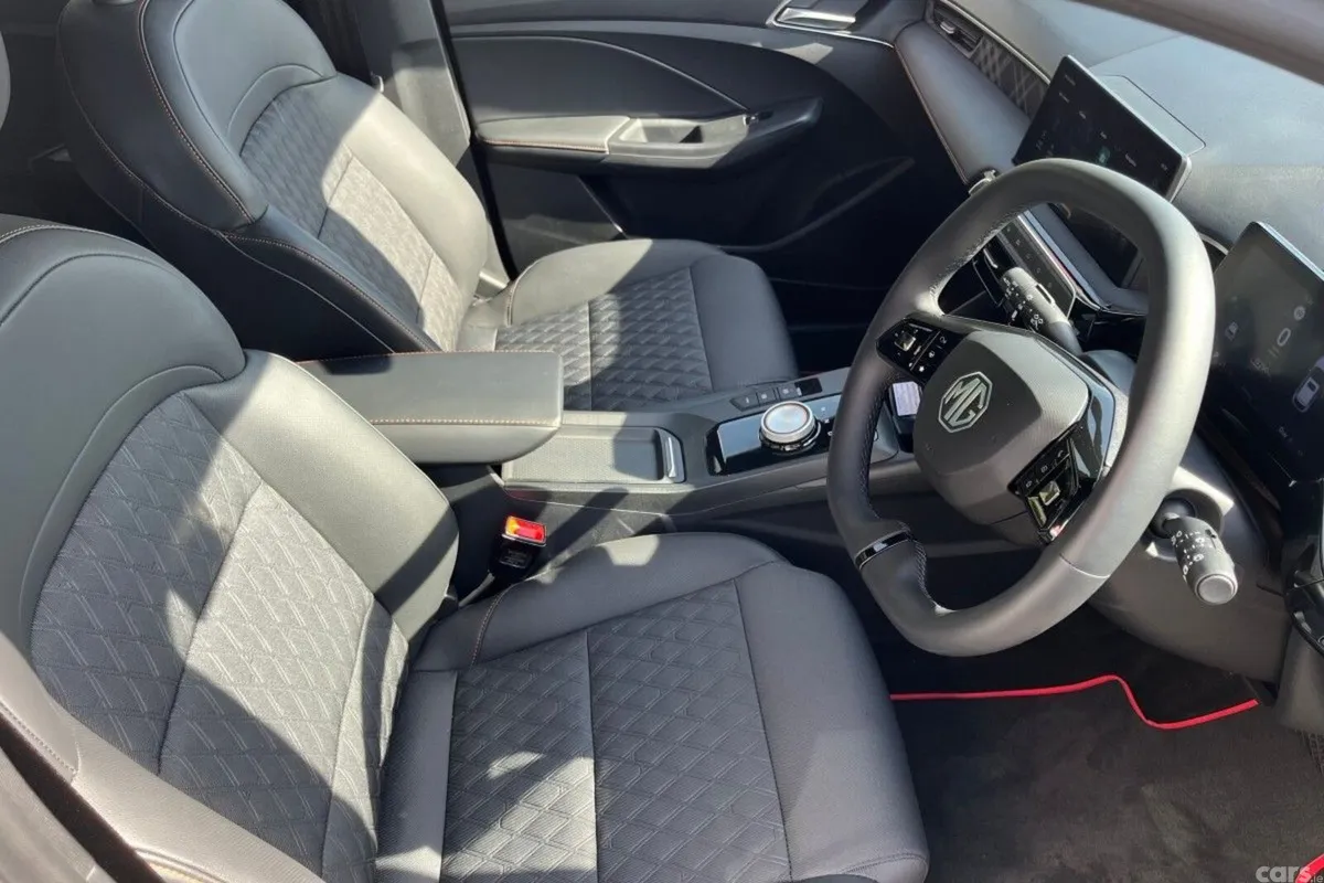 MG MG3 Hatchback, Petrol Hybrid, 2026, White