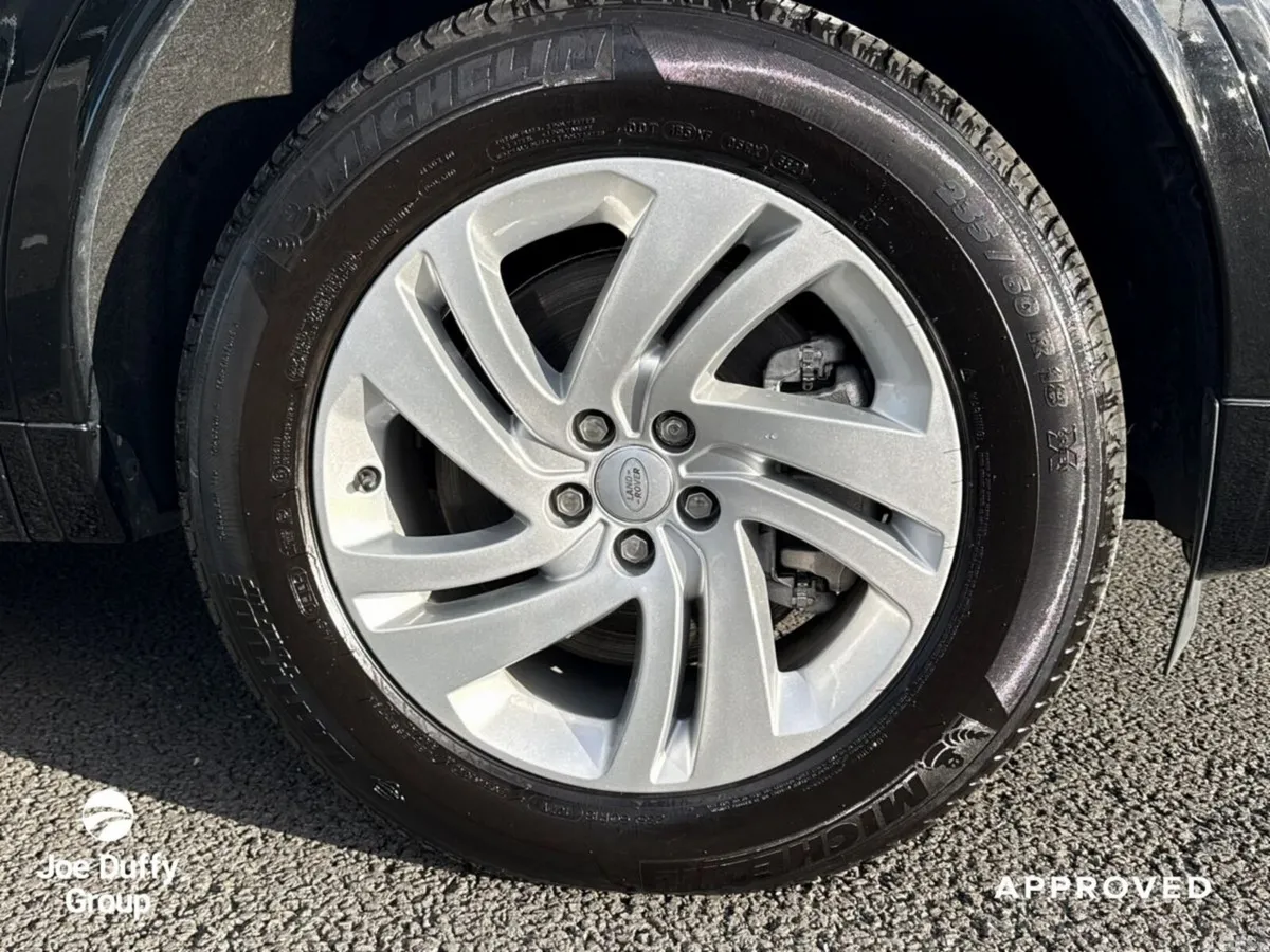 Land Rover Discovery Sport SUV, Petrol Hybrid, 2025, Black
