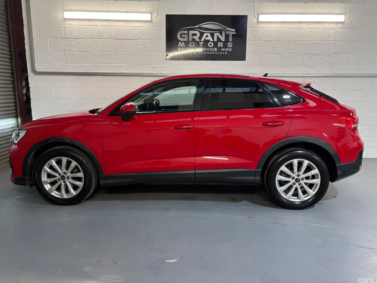 Audi Q3 SUV, Diesel, 2021, Red