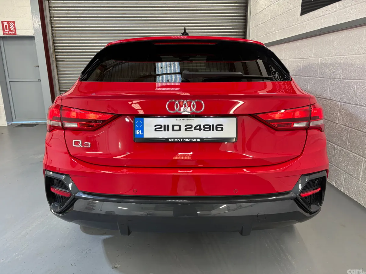 Audi Q3 SUV, Diesel, 2021, Red