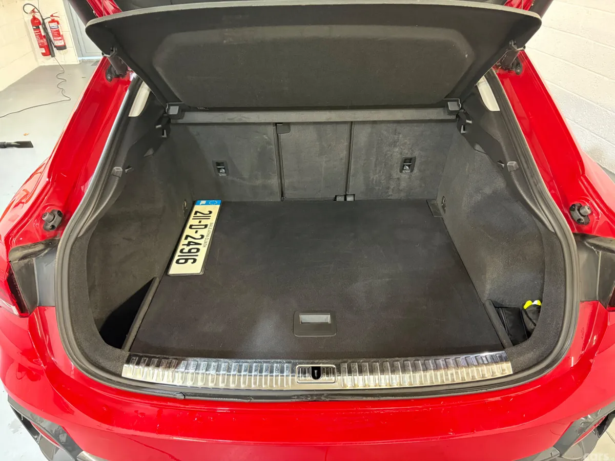 Audi Q3 SUV, Diesel, 2021, Red