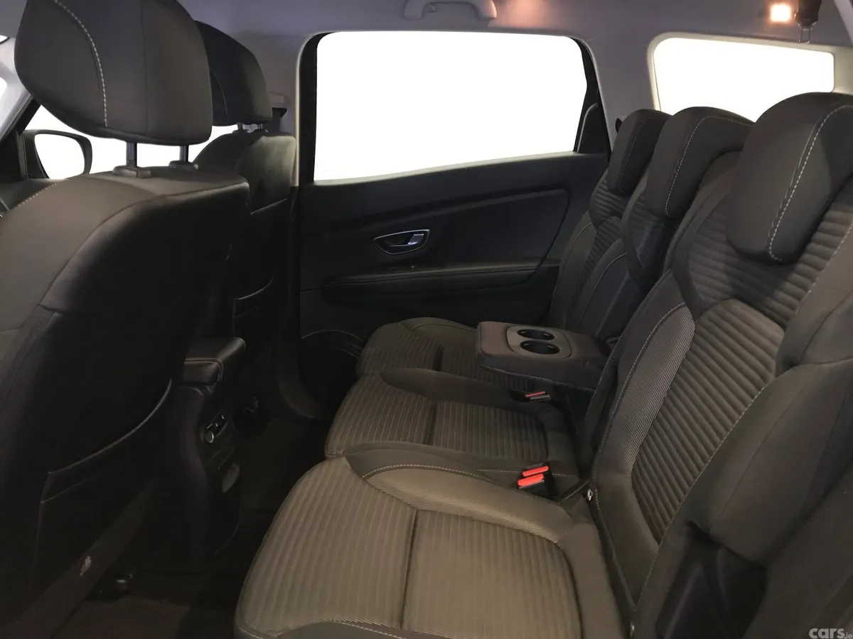 Renault Grand Scenic MPV, Diesel, 2021, Blue