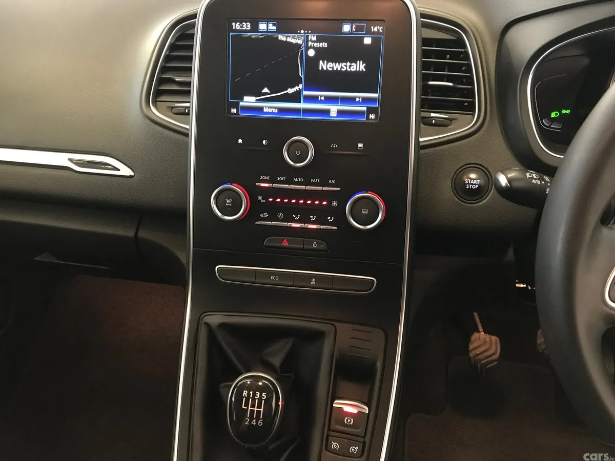 Renault Grand Scenic MPV, Diesel, 2021, Blue