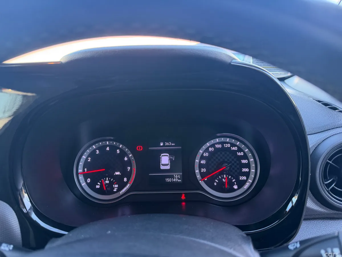 Hyundai i10 Hatchback, Petrol, 2020, Red