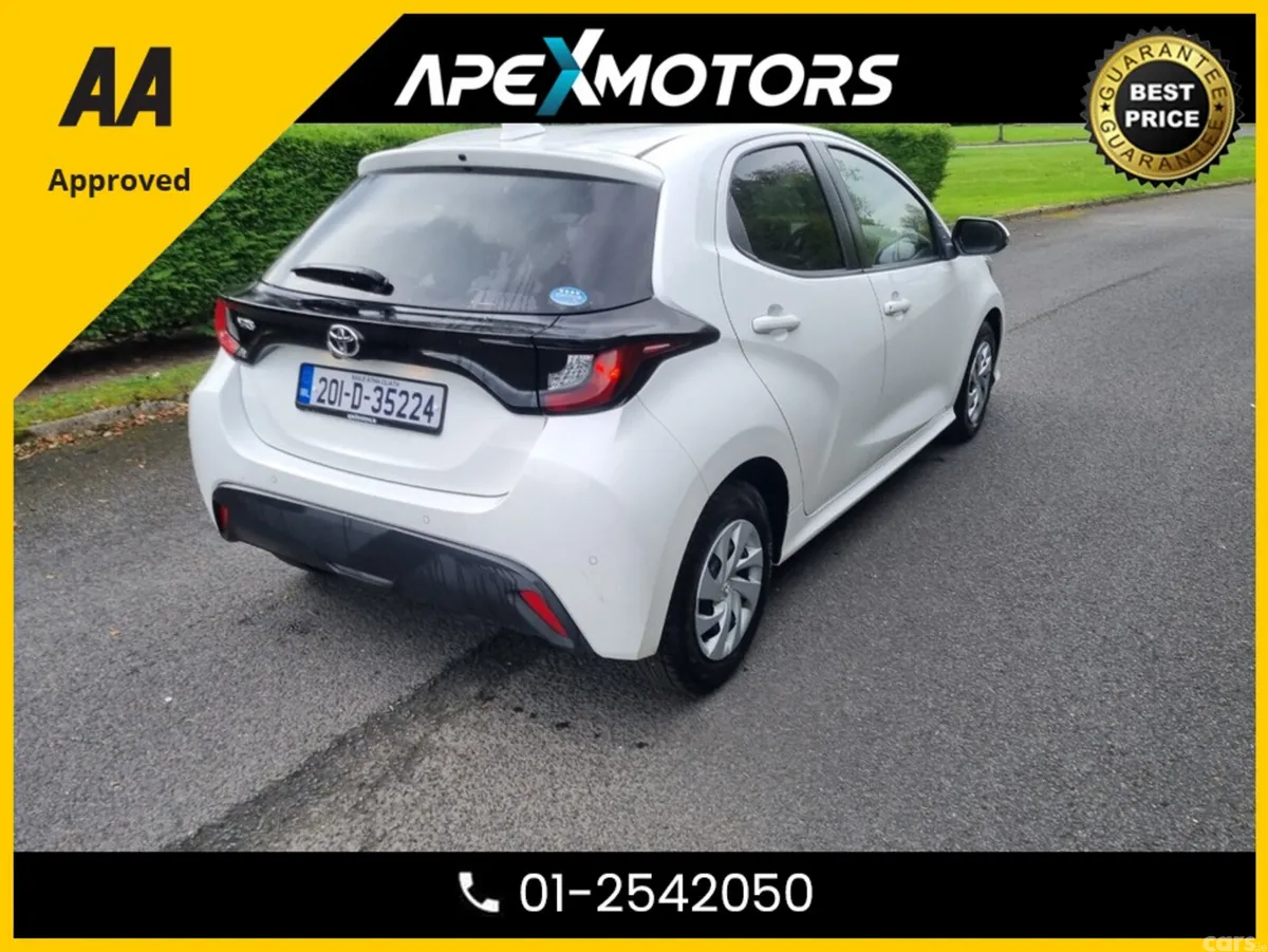 Toyota Yaris Hatchback, Petrol, 2020, White
