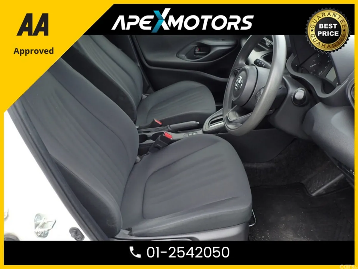 Toyota Yaris Hatchback, Petrol, 2020, White