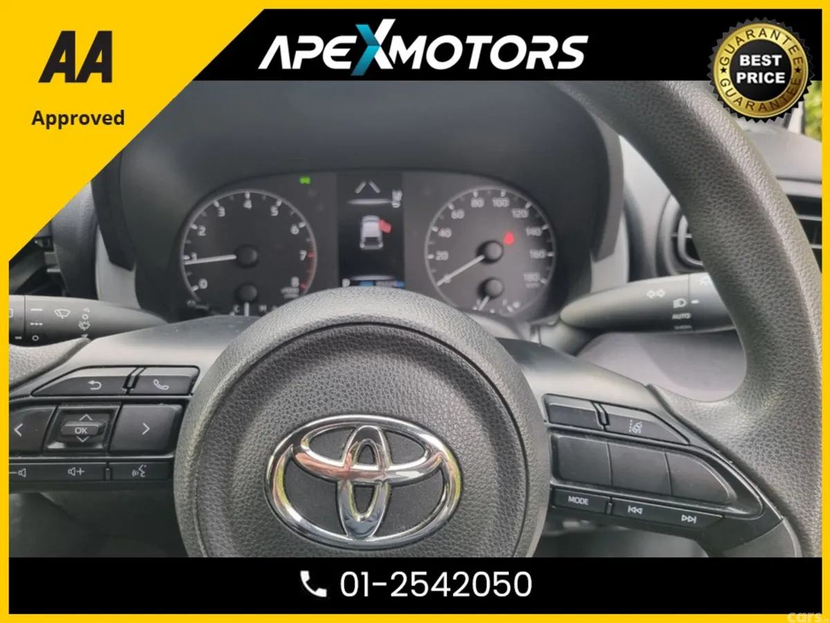 Toyota Yaris Hatchback, Petrol, 2020, White