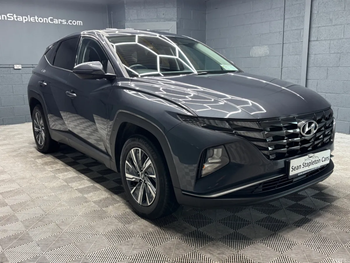 Hyundai Tucson MPV, Diesel, 2022, Grey