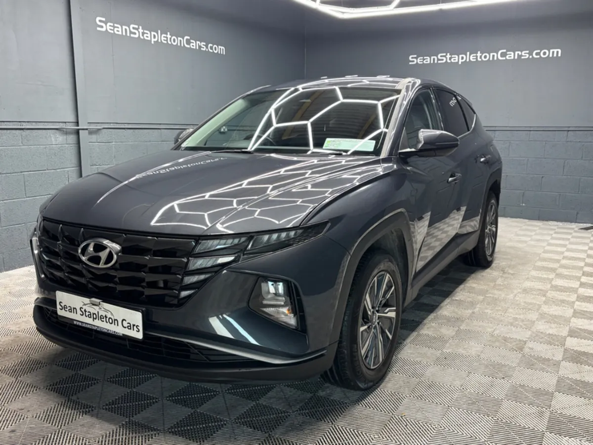 Hyundai Tucson MPV, Diesel, 2022, Grey