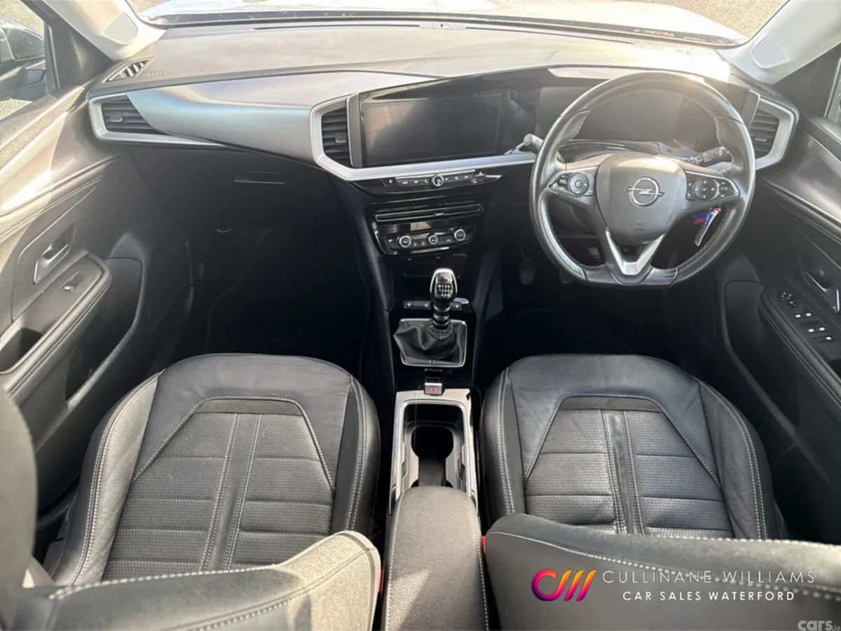 Opel Mokka SUV, Petrol, 2023, Grey