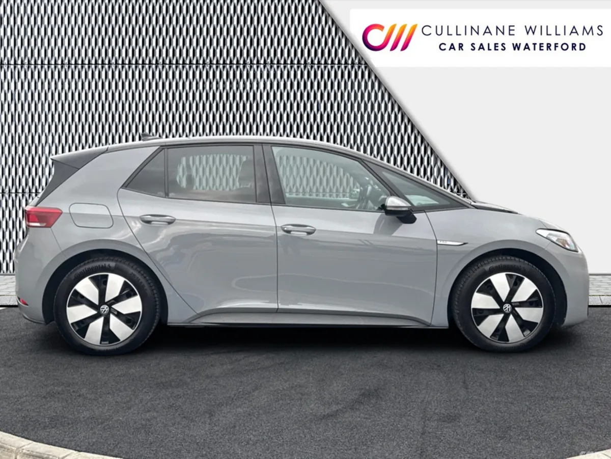 Volkswagen ID.3 Hatchback, Electric, 2022, Grey