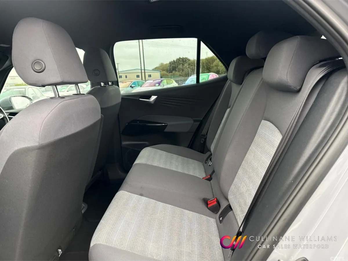Volkswagen ID.3 Hatchback, Electric, 2022, Grey
