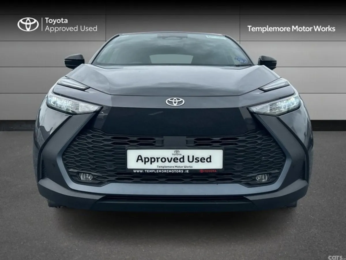 Toyota C-HR SUV, Petrol Hybrid, 2024, Grey